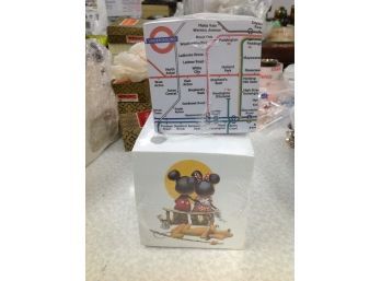 2 Note Paper Cubes- London Underground And Disney Puppy Love