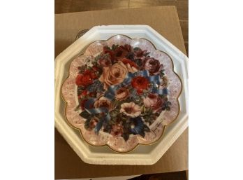 The Franklin Mint Heirloom Recommendation Plate - Bouquet Of Spring