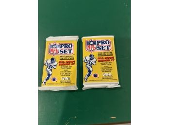 2 Packs Of 1990 NFL Pro Set Football Cards