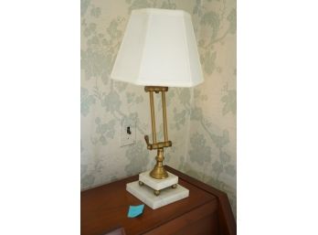 BANKERS STYLE BRASS AND MARBLE ANTIQUE STYLE LAMP