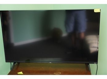 39 INCHES TCL ROKU TV, GOOD CONDITION!
