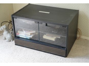 SMALL COMPOSITE WOOD TV STAND