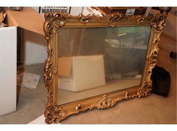BEAUTIFUL FRENCH PROVINCIAL GOLD GILDED MIRROR