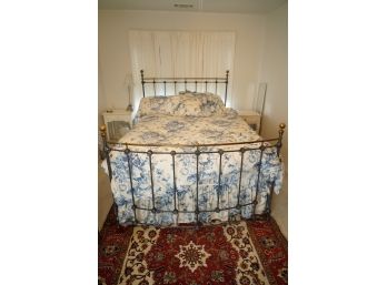 BEAUTIFUL FULL SIZE METAL FRAME BED WITH MATTRESS