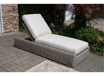 GORGEOUS WICKER OUTDOOR LOUNGE CHAIR
