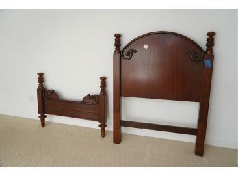 ANTIQUE SOLID WOOD TWIN SIZE BED FRAME