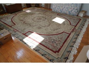 VICTORIAN DESIGN STYLE AREA RUG APPROXIMATELY 9X12 FEET