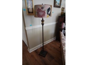 BEAUTIFUL TALL STANDING LAMP WITH UNIQUE SHADE 62IN HIGH