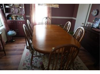 GREAT CONDITION, FARM STYLE WOOD DINING TABLE WITH 6 CHAIRS