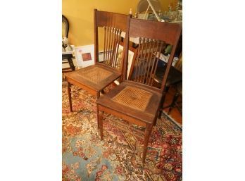 PAIR OF ANTIQUE WOOD CHAIRS