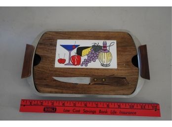 VINTAGE CHEESE BOARD WITH KNFE AND METAL TRAY WITH WOOD HANDLES