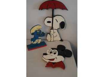 SNOOPY BLUE SMURF AND DISNEY ART ON BLOCK WOOD