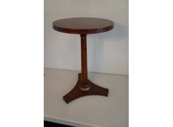 GORGEOUS SIDE TABLE WITH SCREW OFF TOP