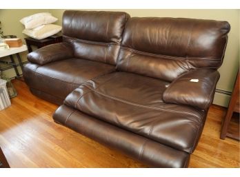 GREAT CONDITION BROWN LEATHER ELECTRIC RECLINER