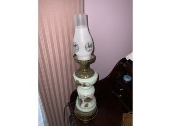 GORGEOUS ANTIQUE STYLE PORCELAIN LAMP,  24IN HIGH