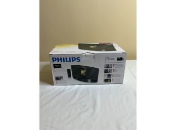 NEW WITH DAMAGE BOX PHILIPS DOCKING SYSTEM FOR IPOD/IPHONE