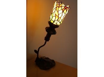ADJUSTABLE WORKING STAINED TOP FLOWER SHAPE LAMP,  17IN HIGH