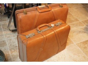 LOT OF 2 LIGHT BROWN COLOR LUGGAGES