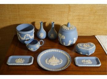 BUNDLE DEAL OF ASSORTED BLUE WEDGEWOOD ITEMS