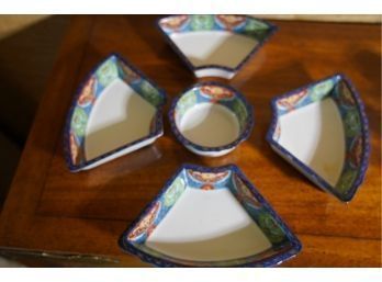 ASIAN STYLE PORCELAIN APPETIZER DIPPING SET