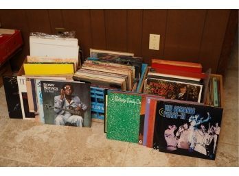 BUNDLE DEAL OF ASSORTED RECORDS