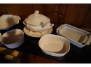 LARGE LOT OF ASSORTED COOKWARE