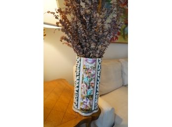 PORCELAIN ITALIAN HAND PAINTED VASE WITH DESIGN