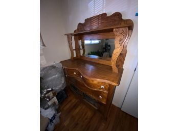 ANTIQUE WOOD DRESSER WITH STAINED GLASS DOOR ON BOTTOM