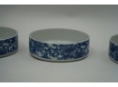 ANTIQUE STYLE- LOT OF 3 MADE IN JAPAN BLUE AND WHITE PORCELAIN STACKING BOWLS