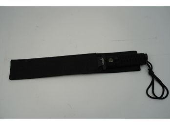 SURVIVAL- BLACK COLOR  KNIFE- ROPE HANDLE- AND CASE!