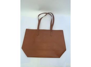GREAT CONDITION NO BRAND BROWN LEATHER BAG