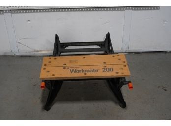 GOOD CONDITION BLACK AND DECKER WORKMATE 200
