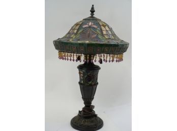 GORGEOUS ANTIQUE REPRODUCTION TIFFANY STYLE LAMP