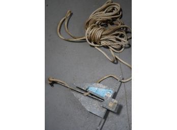 METAL BOAT ANCHOR WITH ROPE