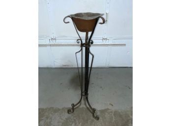 ANTIQUE OUTDOOR PLANTER WITH COPPER METAL TOP
