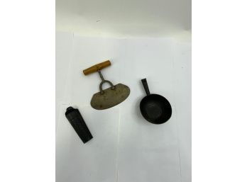 LOT OF 3 ASSORTED ANTIQUE KITCHEN WARE