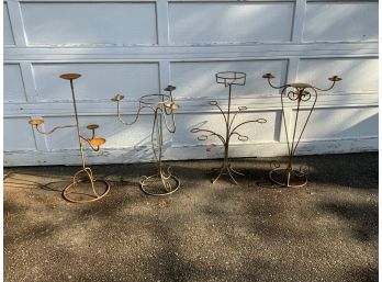 LOT OF ASSORTED RUSTIC METAL OUTDOOR CANDLE HOLDERS