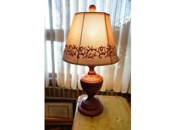 GORGEOUS RED COLOR WOOD LAMP IN WORKING CONDITIONS
