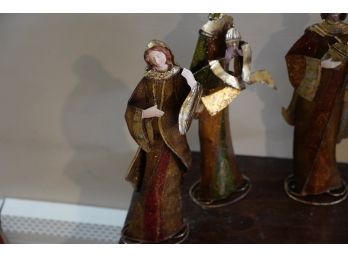 Vintage Metal 6 Pieces Nativity Set
