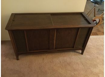 Mid Century Mint Condition Furniture W/ Built-In Record Player By Magnavox