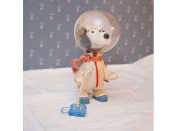 Vintage 1969 Astronaut Snoopy