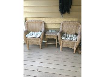 Wicker Set With Small Table