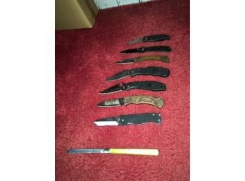 Lot Of 8 Knifes