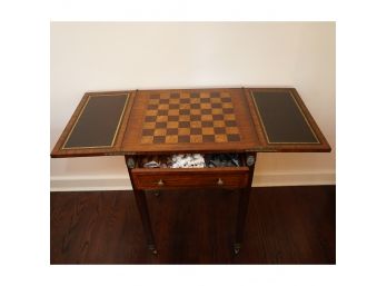 Maitland -Smith Beautiful Wooden Combination End Table And Folding Top Chess/checker Board!