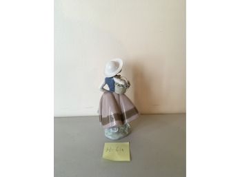 Girl Carry Flowers Lladro Made In Spain