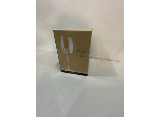 LENOX WINE GLASSES SET OF 4 IN BOX