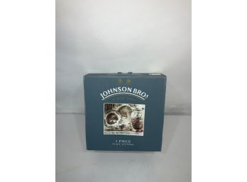 NEW IN BOX JOHNSON BROS FRIENDLY VILLAGE 5 PIECE PLACE SETTING