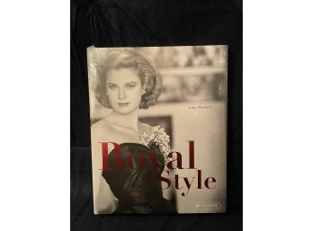 ROYAL STYLE BY LUISE WACKERL