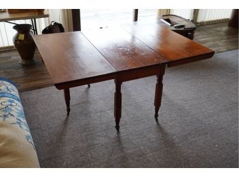 WOOD DOUBLE FOLD TABLE
