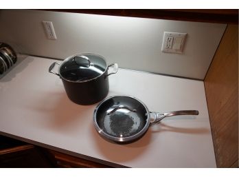 LOT OF 2 COOKING POTS